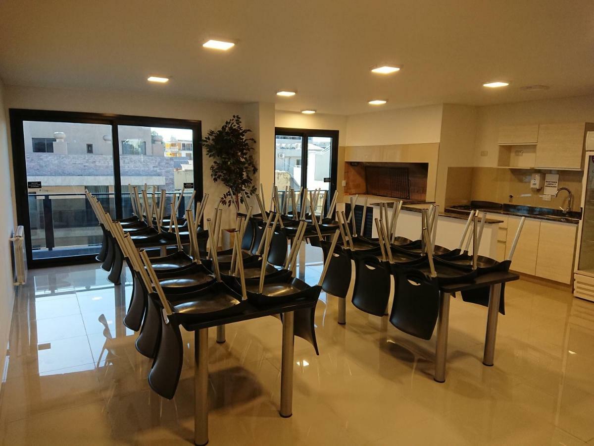 Departamento De Excelente Categoria Apartment Villa Carlos Paz Luaran gambar